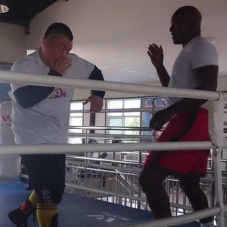 霍利菲尔德在格斗游戏里到底有多bug?老玩家用3局实战拆穿铁拳神话 霍利菲尔德在格斗游戏里到底有多bug?老玩家用3局实战拆穿铁拳神话