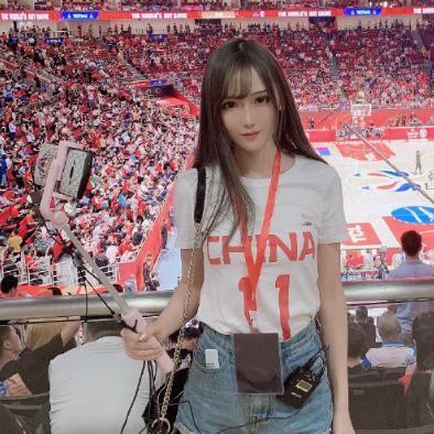 日本COS女神惊艳亮相,揭秘美颜新风尚 日本COS女神惊艳亮相,揭秘美颜新风尚