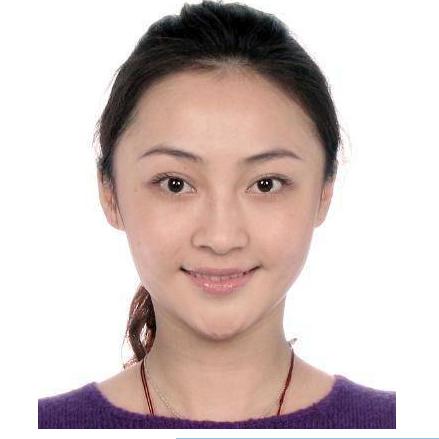 马伊琍素颜自拍引热议，网友热议：像爸爸还是妈妈？颜值新高度