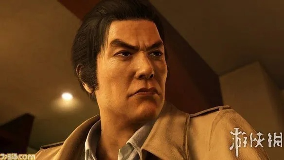 《如龙极3》中文配音揭秘：碇新平角色魅力全解析