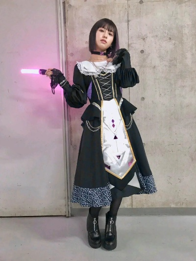 声优楠木灯喜结连理，男粉丝怒斥婚前敛财，积蓄被骗光！