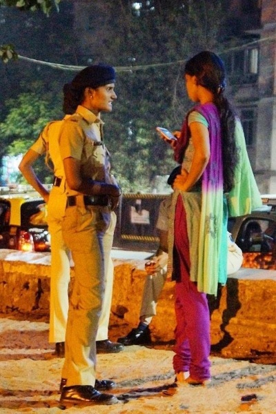 印度跨性别警花上任:卖艺乞讨逆袭新篇章 印度跨性别警花上任:卖艺乞讨逆袭新篇章