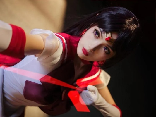 日本COS女神魅力绽放,细节之美尽显风采 日本COS女神魅力绽放,细节之美尽显风采