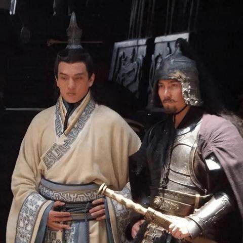 比亚迪秦新车型1月8日亮相，210km续航电池革新续航里程