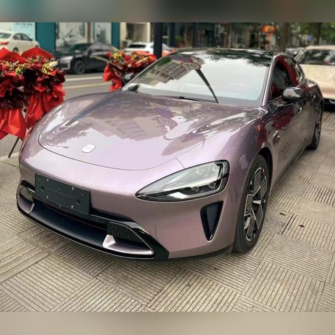 小米SU7革新设计首曝:机械门把手升级,科技美学新体验 小米SU7革新设计首曝:机械门把手升级,科技美学新体验