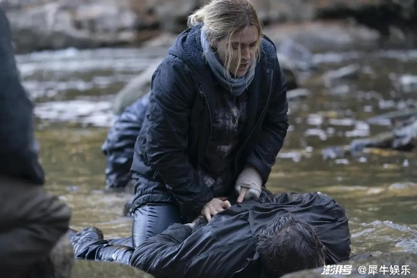 东城梦魇第二季：口碑续燃，揭秘新篇章震撼来袭