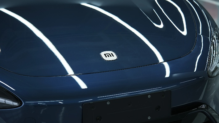 小米汽车揭秘：长车头设计背后的创新智慧