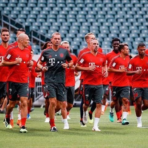 拜仁27-0友谊赛屠杀藏多少门道？玩家必看的球队状态密码