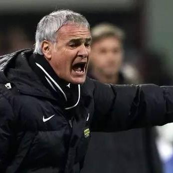 62克纯金奖牌价值揭秘：同事嘲笑之物竟超6万！