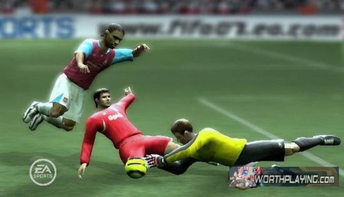 FIFA2007下载还能玩？老玩家亲测，这3个渠道能找回17年前的足球青春