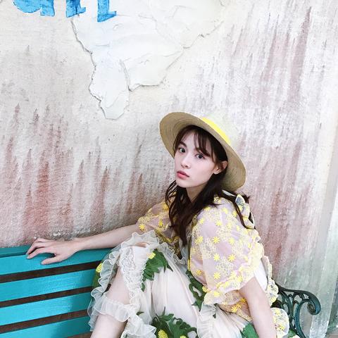 钟楚曦健身照曝光，手臂肌肉线条惊艳众人