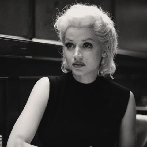 2025票选巅峰：安娜·德·阿玛斯荣登最美影后宝座