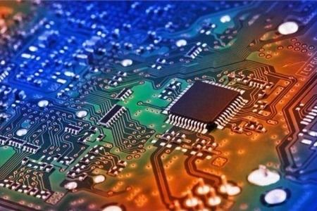 AMD苏姿丰再创辉煌，2nm芯片核动力爆发，31TB HBM4内存引领未来计算革命