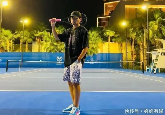 周杰伦澳网奇遇记：自嘲碰球难，新秀挑战赛来袭