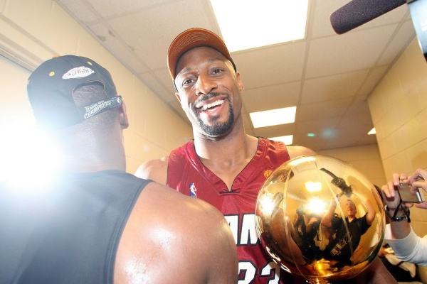 莫宁共鸣者：群星璀璨，点亮荣耀时刻