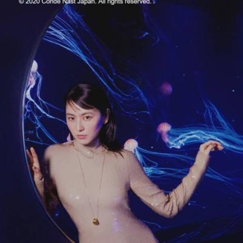 38岁长泽雅美休整新篇章，陪夫共度甜蜜时光