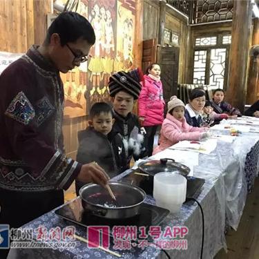 《第五人格》热搜争议：游戏减布料风波，身材调整引关注