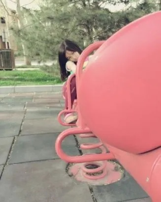 萝莉史揭秘:探寻大灯御姐囧图背后的文化价值 萝莉史揭秘:探寻大灯御姐囧图背后的文化价值