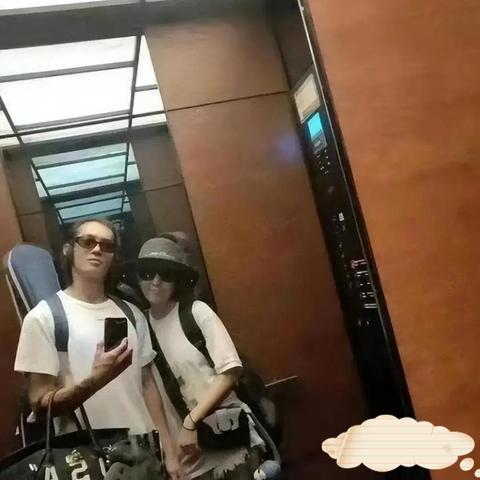 风驰大漠镖影起，吴京主演袁和平导《镖人》新春马来西亚上映