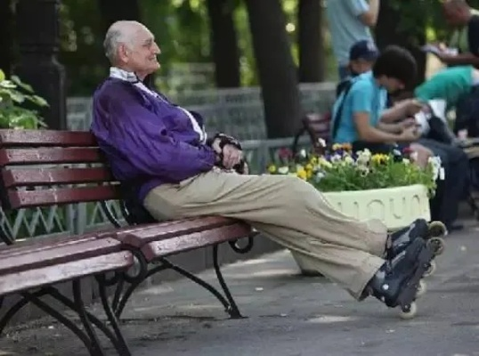 90岁游戏狂热者：揭秘向往的晚年生活新境界