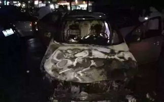 方向盘贴钻风险大揭秘：秒变“阔剑地雷”惊魂体验