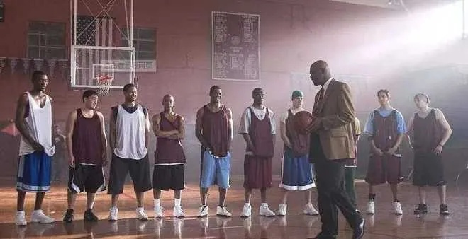 全员醉态揭秘！《卡特教练》派对狂欢改写新篇章