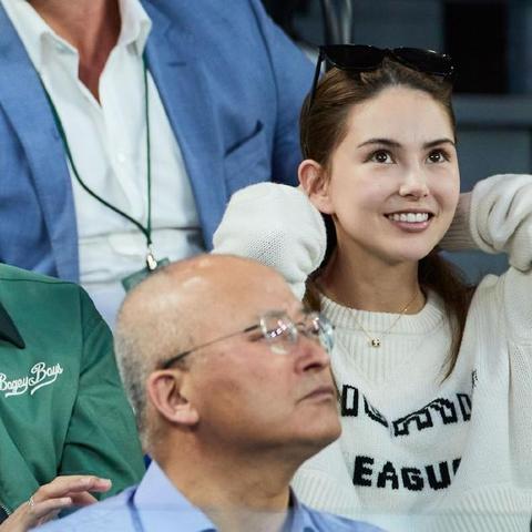 周杰伦晒打网球照承认脚受伤,游戏玩家最该警惕的隐性伤害藏在哪? 周杰伦晒打网球照承认脚受伤,游戏玩家最该警惕的隐性伤害藏在哪?