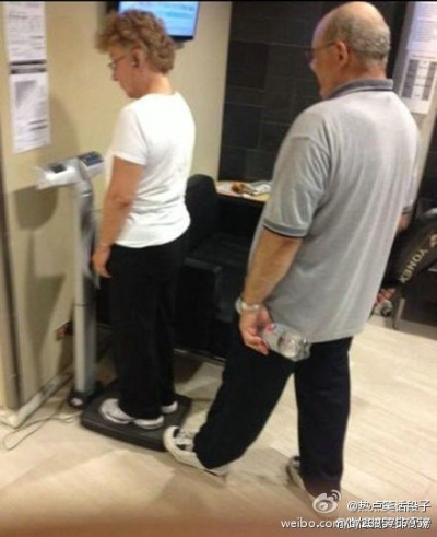 囧图揭秘：穿衣识人达人挑战记