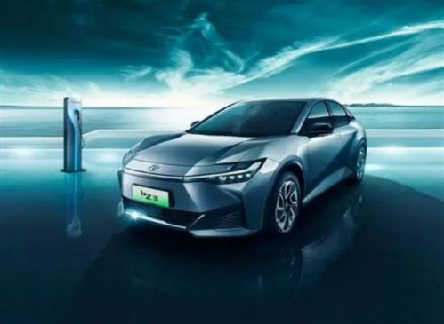 全球独享！丰田Crown轿车甜蜜亮相，尊贵体验首度揭秘