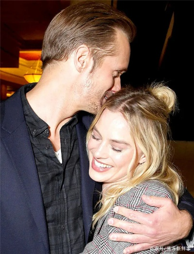 男星玛格特罗比戏外依赖成瘾，亲密互动引热议