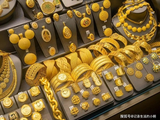 金价飙升！胖东来金饰每克省200，手工费大减免，抢购新低价