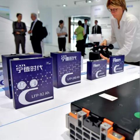 宁德时代钠电池横空出世，行业首款量产新品震撼发布！