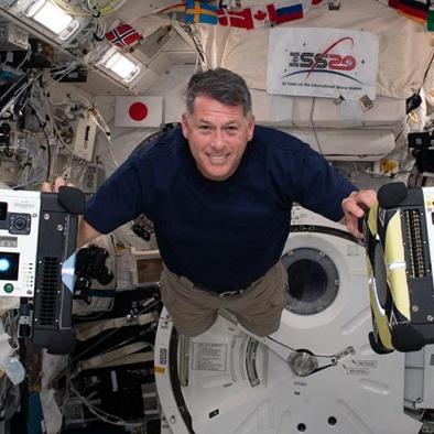 NASA辟谣：地球失重7秒死亡谣言真相揭秘，科学守护生命安全