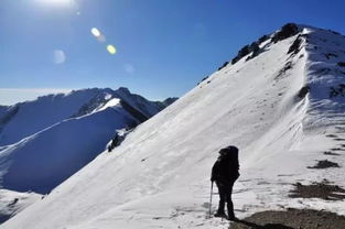 衡山变身冰河奇景，徒步穿越挑战10小时极限
