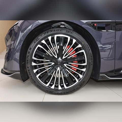 小米SU7预售火爆!订单破10万,配置升级引关注 小米SU7预售火爆!订单破10万,配置升级引关注