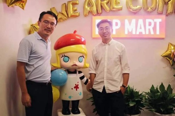 泡泡玛特王宁上市展望突变：员工集体辞职引深思