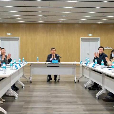 冬衣批发新选择：价比商场低，质胜电商，实惠又放心