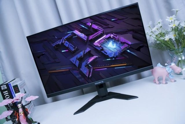 4K电竞显示器仅需1627元，三模轻鼠136元震撼来袭！