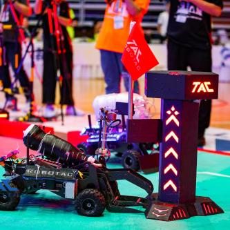 巅峰守卫：全新战术竞技，重塑荣耀巅峰