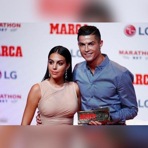 骁龙8精英版红魔11Pro畅玩60帧《荒野大镖客救赎2》极致体验