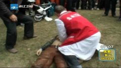 醉酒父亲暴力行径,儿子英勇护母引热议,电脑遭砸成焦点 醉酒父亲暴力行径,儿子英勇护母引热议,电脑遭砸成焦点