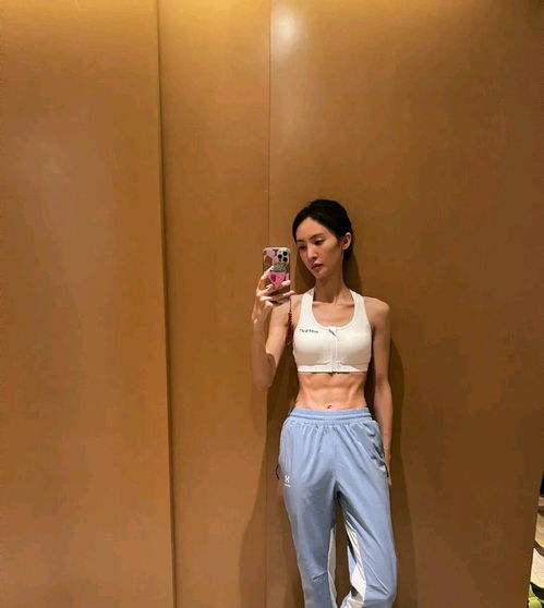 杨紫瘦身15斤形象巨变，网友惊叹：明星塑形新高度