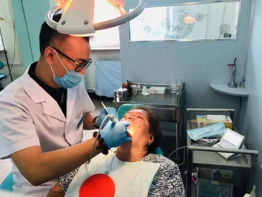 牙医眼科中医理疗，解锁健康“新三宝”之旅