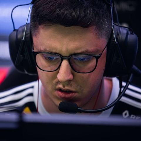 传奇指挥Alex揭秘KKCS巅峰杯A组淘汰赛精彩战况