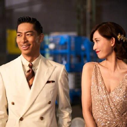 八年沉寂游戏逆袭，全网热议新潮流