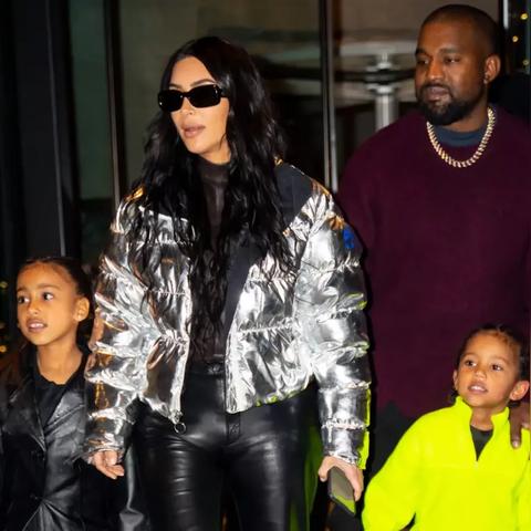 侃爷妻子离婚风波频传，网友热议：没了她，游戏怎么玩？