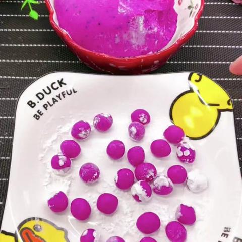 木薯甜品新宠揭秘：冬日美味小心谨慎尝