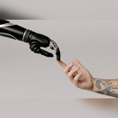 腾讯10亿对决百度5亿，2026马年春节AI红包盛宴创新高