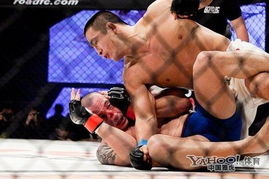 一拳手发冠飘扬夺冠，美国赛场惊现惊人一幕！