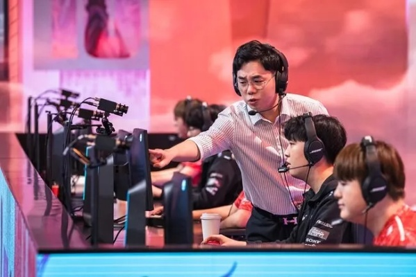 LCK杯惨遭零封,HLE主帅红米引咎LPL新策略? LCK杯惨遭零封,HLE主帅红米引咎LPL新策略?